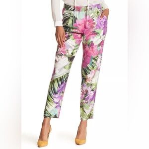 Trina Turk Small Gilly Floral Pants Elastic Waist Rayon No Wrinkle Slim Leg XS